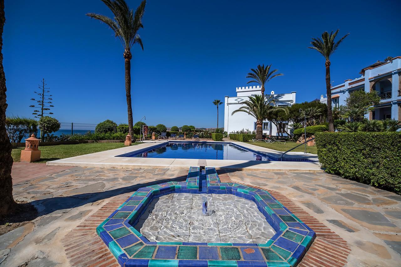 La Perla De La Bahia 912 Apartment Casares Exterior photo